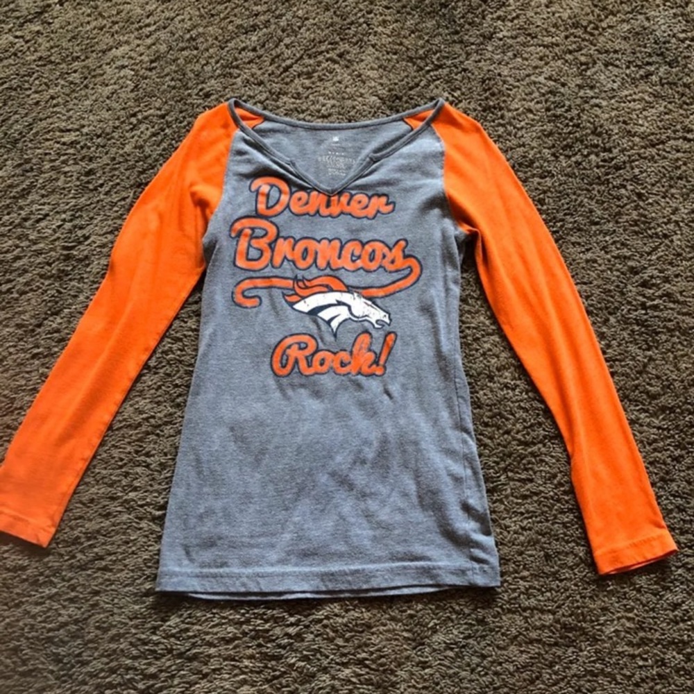 Denver Broncos shirt